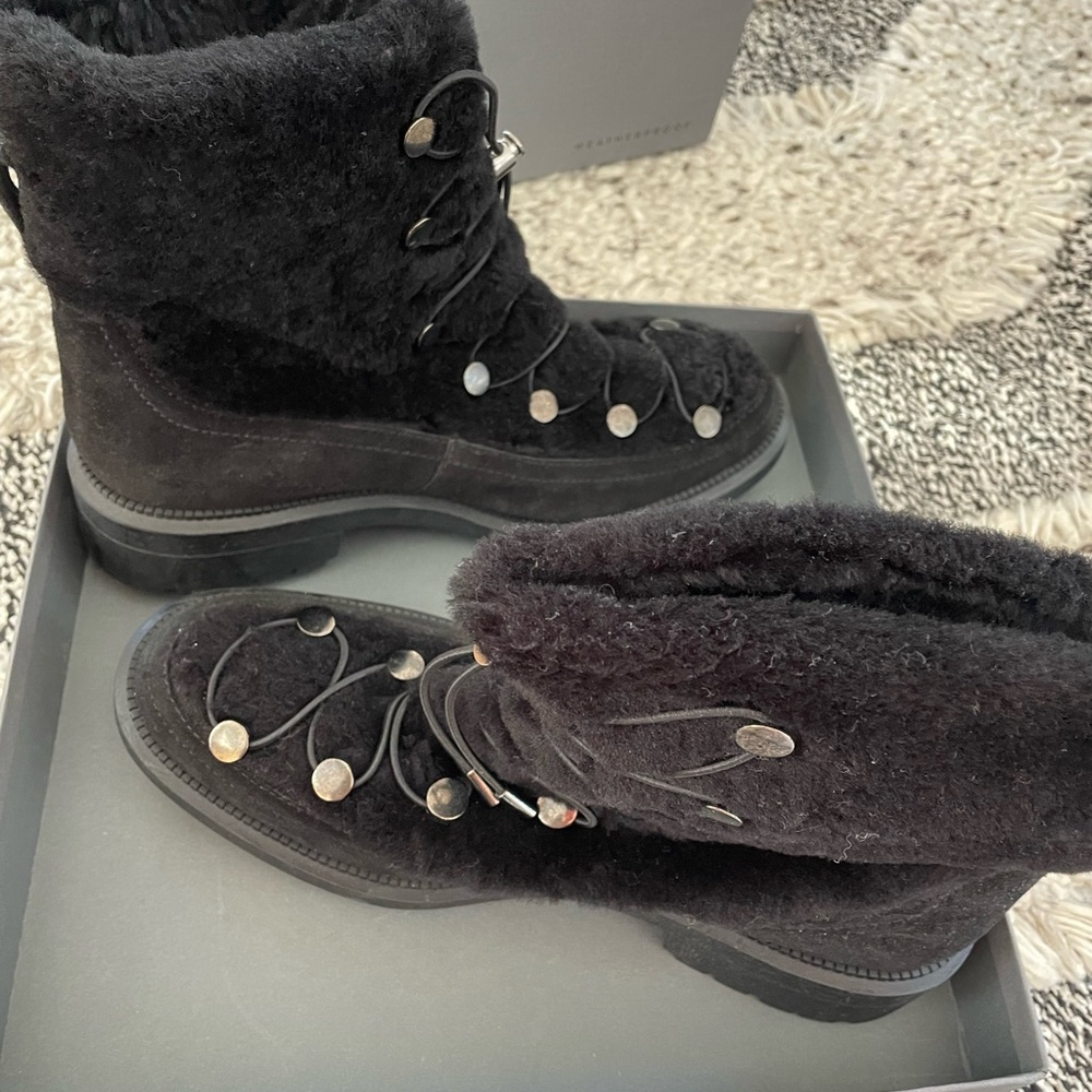 Brand new Aquatalia “Dalia Boot” women’s black ugg-like boots